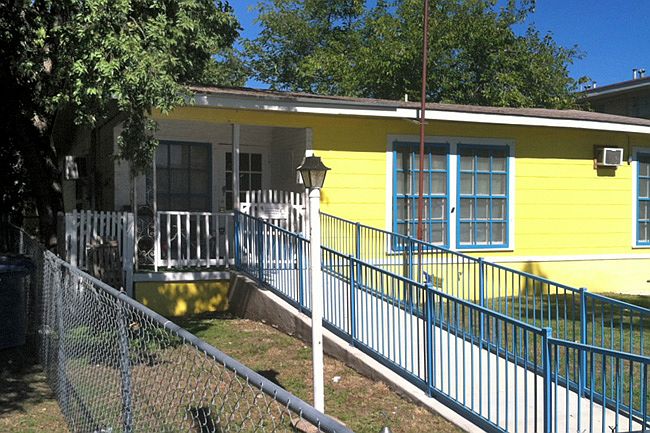 1st image of 2351 Cincinnati Ave