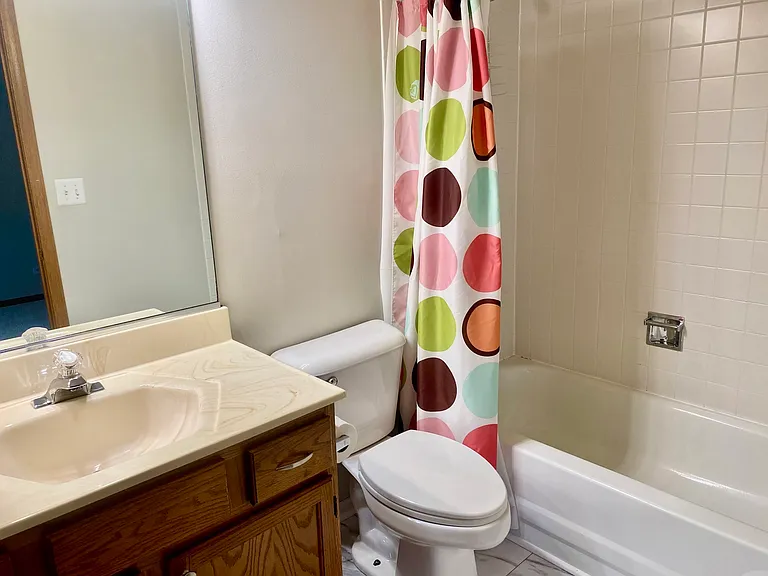 214 Stoneybrook Ln — Photo 18