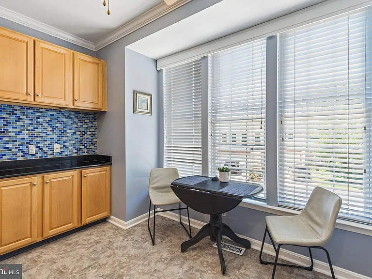 15 Charter Oak Ct — Photo 14