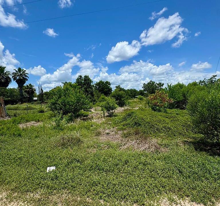 1st image of 0 Lakeview Dr #3