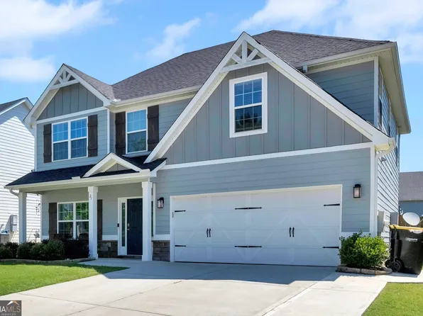 21 McGregor Cv, Newnan, GA 30265