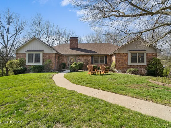 430 Meadow Brook Ct, Jefferson City, MO 65109