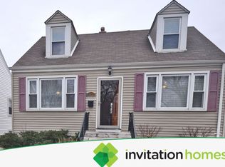 10433 S Christiana Ave, Chicago, IL 60655