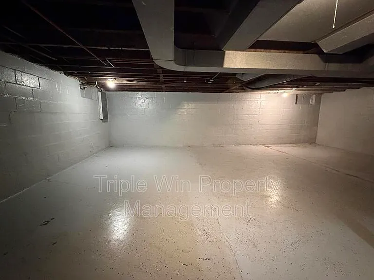 1911 Redman Rd — Photo 23
