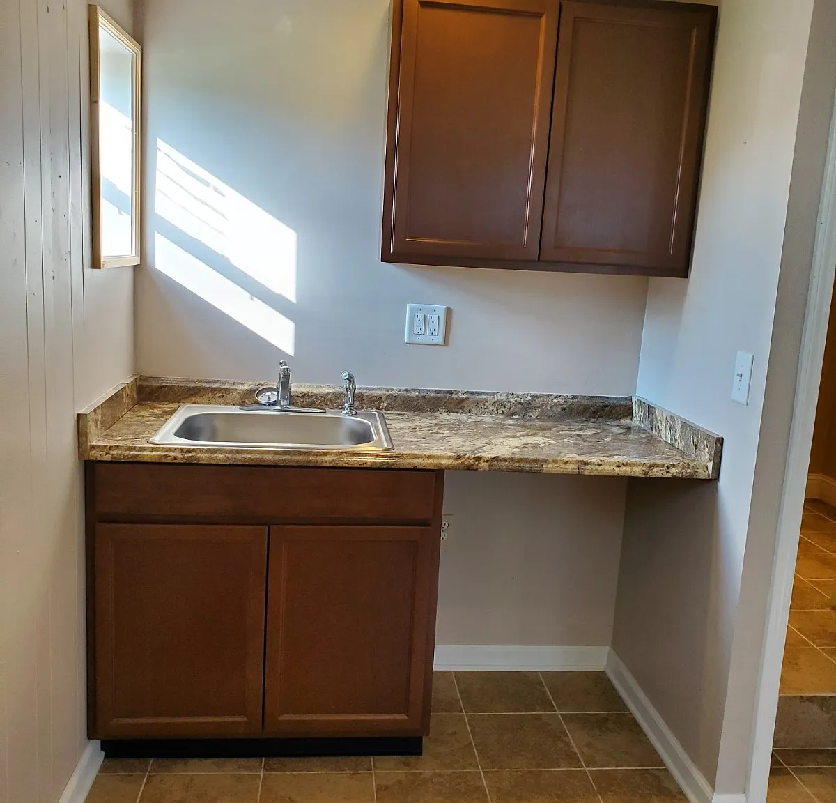 Studio, 290 sqft, $900 — Photo 3