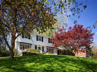128 Woodshire Dr, Pittsburgh, PA