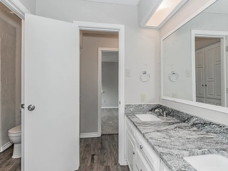 3008 Apple Valley Dr — Photo 27