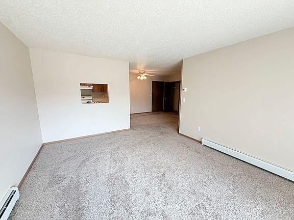 5th image of 1802 40th St S #204