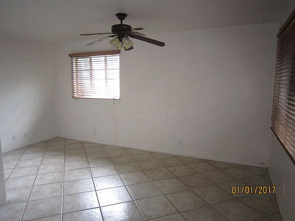 2nd image of 3219 N Anderson Dr