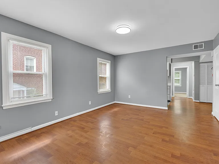 8216 Nolte Ave #2 — Photo 4