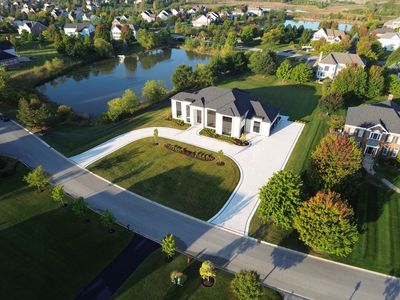 60 Wood Oaks Dr, South Barrington, IL, 60010