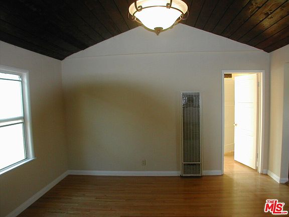 5th image of 2128 20th St