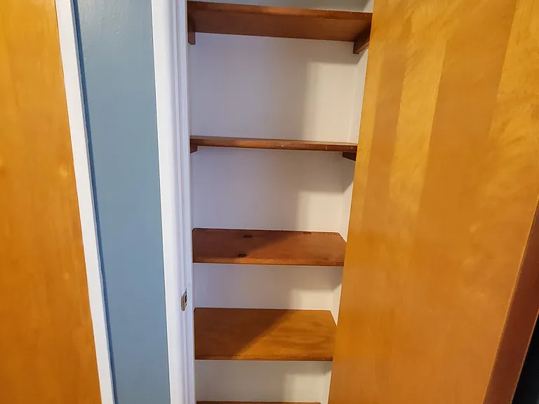 Kitchen pantry