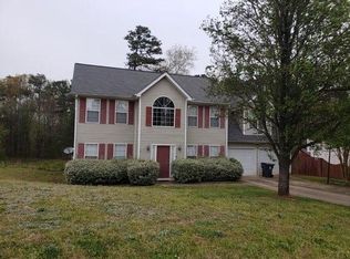 6535 Manor Creek Dr, Douglasville, GA 30135