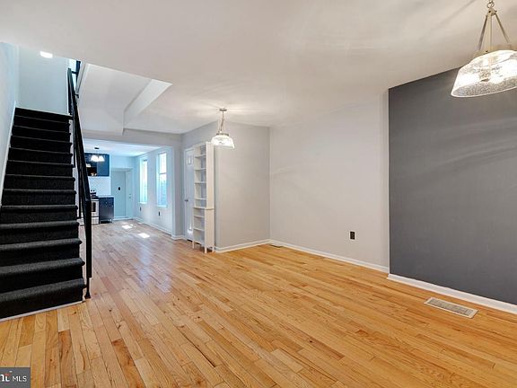 4th image of 1715 N Gratz St