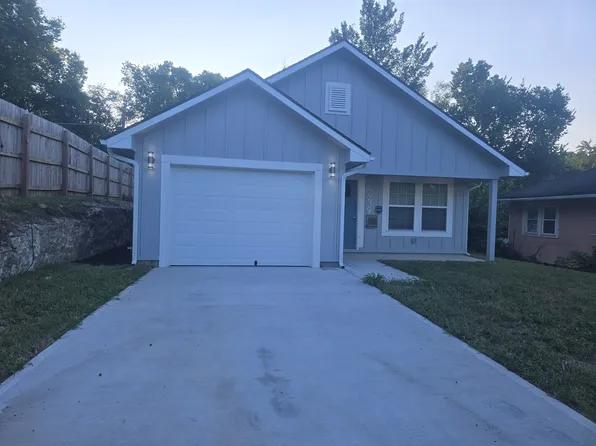 4939 Woodland Ave, Kansas City, MO 64110
