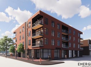 123 E 3rd St #206, Cedar Falls, IA 50613