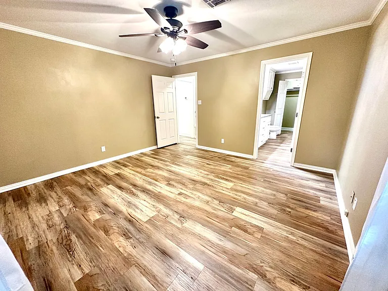 3916 Austin Ave — Photo 19