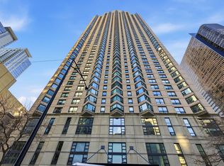 401 E Ontario St APT 710, Chicago, IL 60611