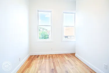 Rented by MySpaceNYC