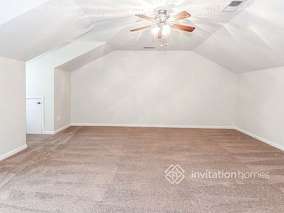 5th image of 310 Holton Dr