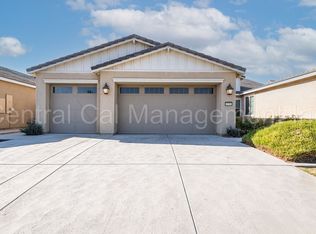13703 Pixton Ave, Bakersfield, CA 93311