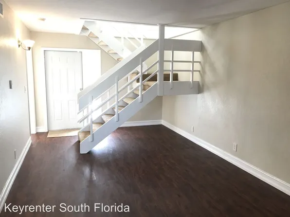 509 SW 1st Ct, Boynton Beach, FL 33435