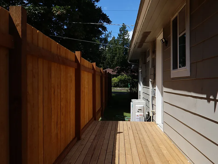 Low maintenance yard, fully fenced. Minimal yard work.