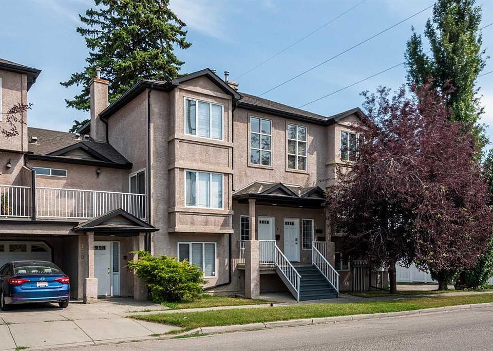 1st image of 128 S 22nd Ave NW