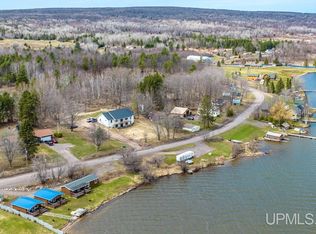 52145 Canal Rd, Houghton, MI 49931