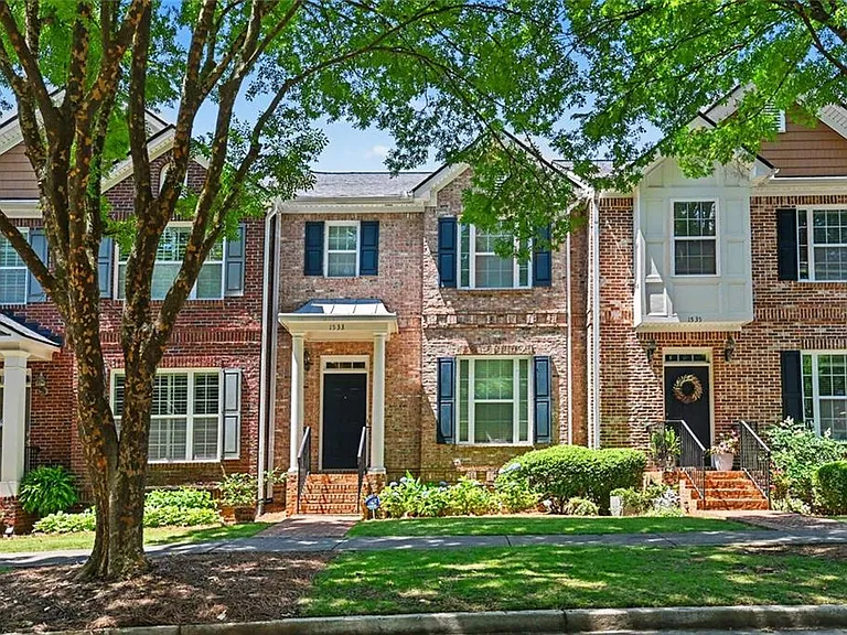 1533 Endurance Hill Dr NW — Photo 1