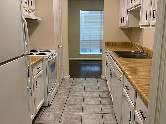 5th image of 12033 Ashrock Ct