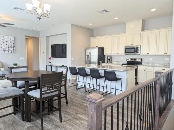 14870 W Encanto Blvd Unit 2060, Goodyear, AZ 85338