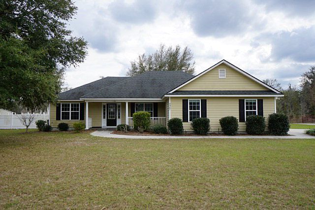 1st image of 4507 Country Oak Dr