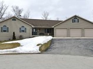 E1196 Rojan Ln, Luxemburg, WI 54217