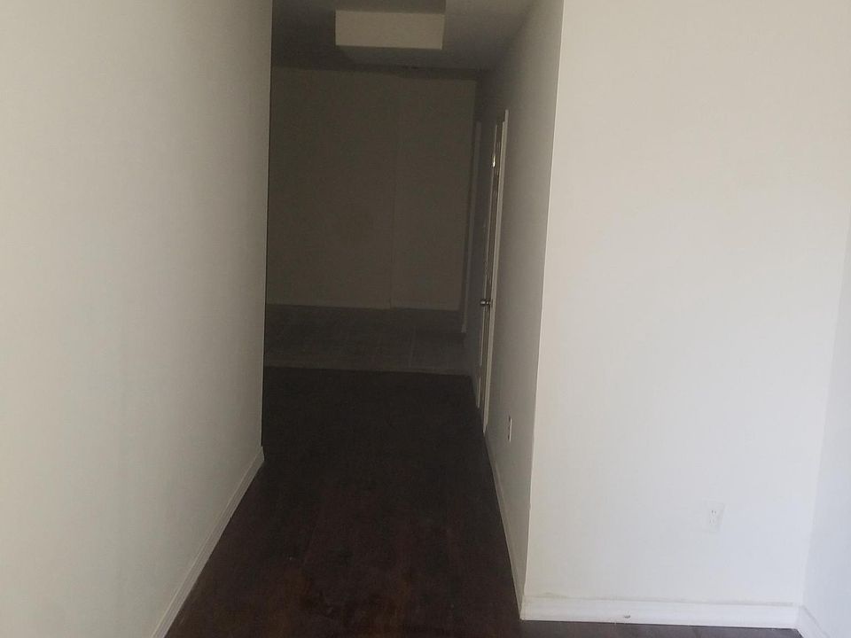 2nd image of 1335 N 49th St