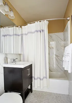 Sold by Compass | media 7