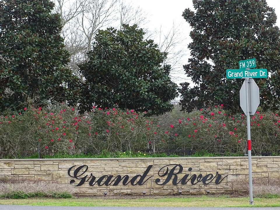 1st image of 3314 Triple Crown Dr