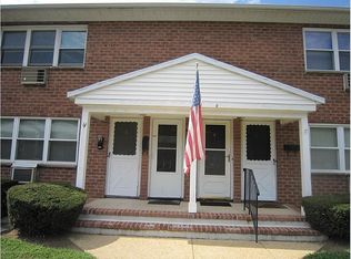 5 King James Ln, Atlantic Highlands, NJ 07716