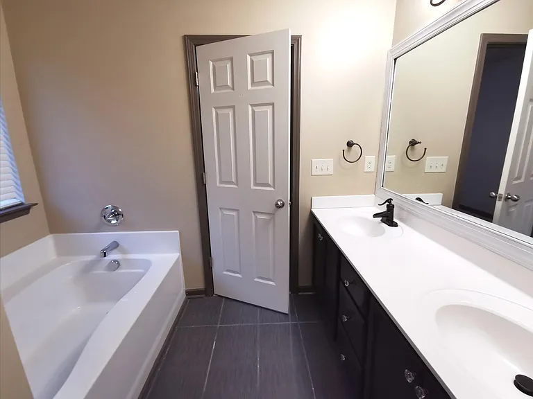 3087 Judith Ct — Photo 27