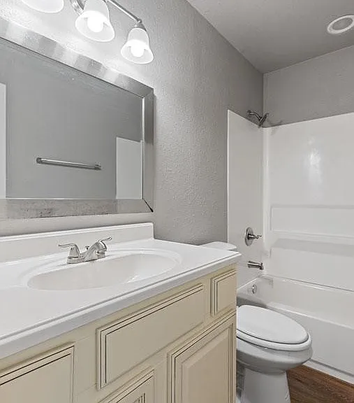3727 E Mission Blvd — Photo 15