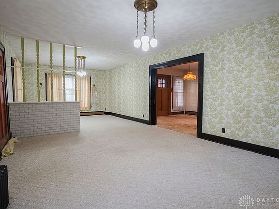 5th image of 105 N Miami Ave