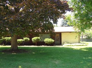 900 18th St #A, Zion, IL