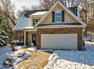 1141 Winterberry Ln, Knoxville, TN 37932