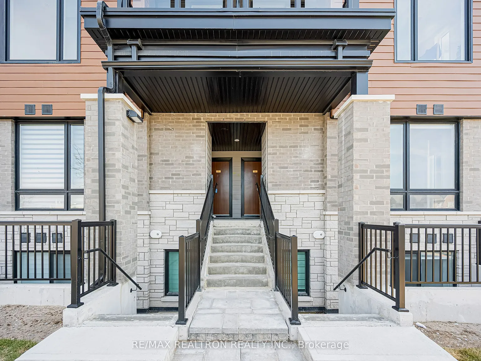 The Markdale — Photo 2