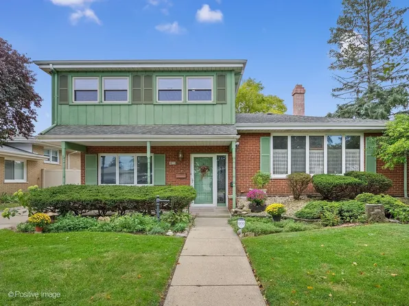 4613 W 105th St, Oak Lawn, IL 60453