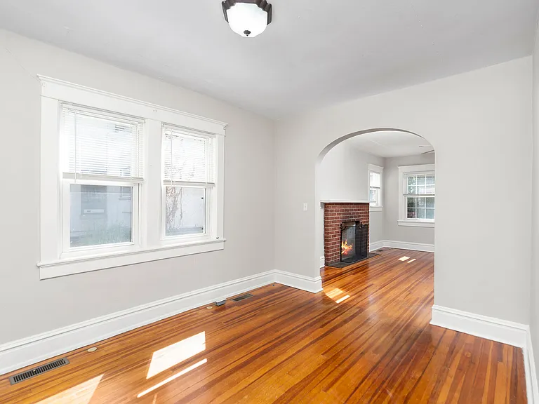 444 S Wayne Ave #2 — Photo 7