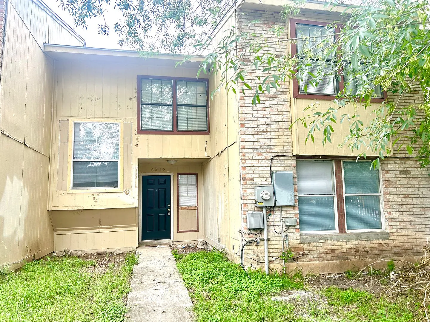 *Coming Soon* 2-Story 3 Bedroom / 2 Bath Home Near Randolph Afb! — Photo 1