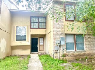 6815 Stockport, San Antonio, TX 78239