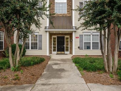 3710 Spanish Peak Dr APT 1A, High Pt, NC, 27265